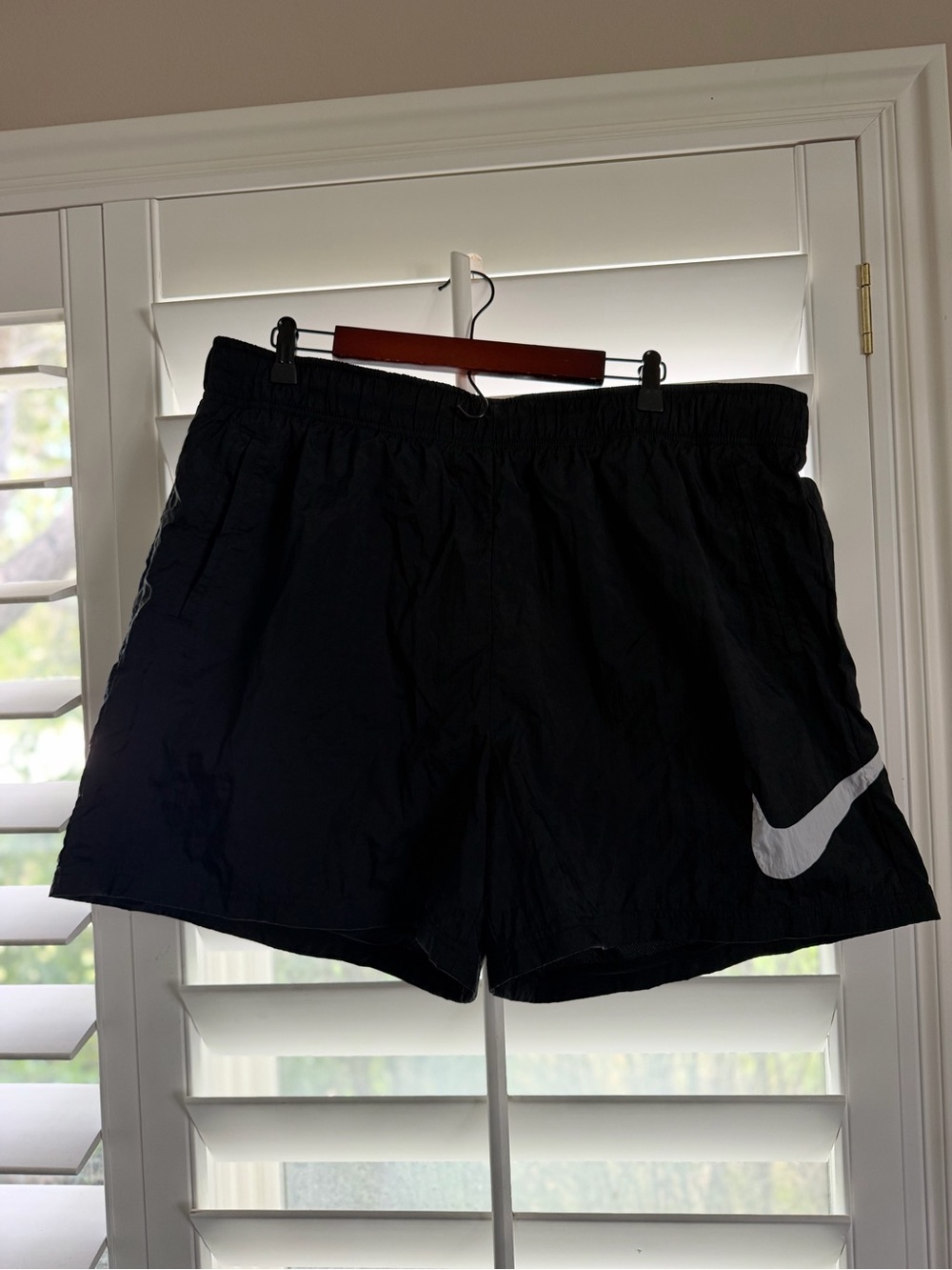 Nike Women’s High Rise Woven Shorts Plus Size XXL US 20-22